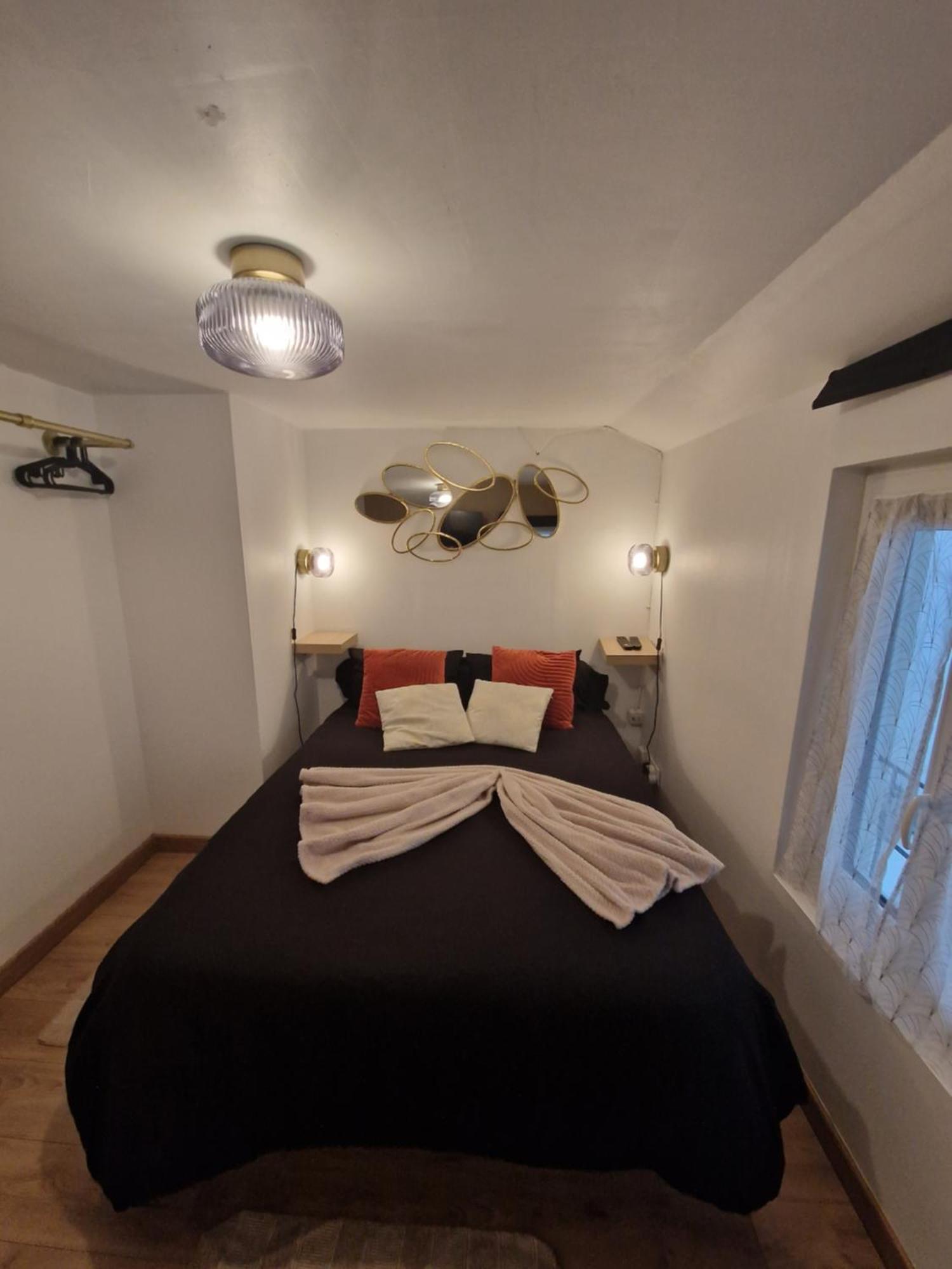 Appartamento Le Petit Triplex Des Carmelites -Coeur Historique Rouen Esterno foto
