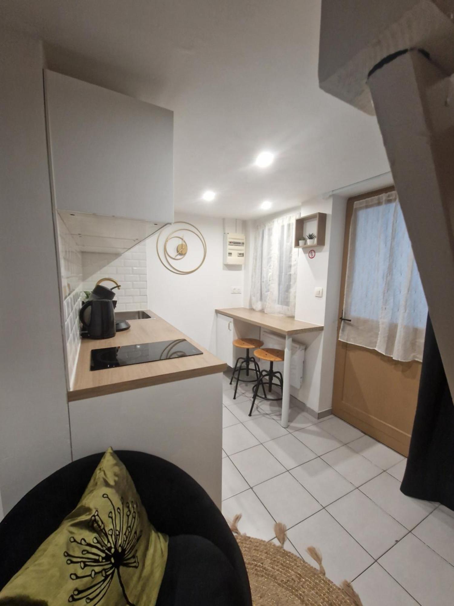 Appartamento Le Petit Triplex Des Carmelites -Coeur Historique Rouen Esterno foto